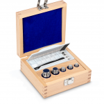 KERN & Sohn Gewichtsatz 326-032 (OIML-Klasse F1, Nennwert 1 g - 100 g, Eco-Form, Edelstahl poliert, im Holzetui)