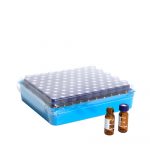 2 ml Amber Glass 12 x 32 mm Flat Base 9-425 Screw Thread Vial with Label. Blue 9-425 Open Top Ribbed Screw Cap with 9 mm Red PTFE / White Silicone Septa 1 mm Thick (UltraClean). Vial Cap Septa are pre-assembled together. Blue Kit Packing. 100 Stück/Packung, 5 Packungen/Karton