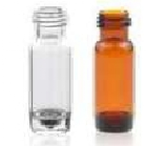 20 ml Amber Glass Sample Vial. 27.5 x 57 mm with 24 mm White Closed Top PP Cap with 22 mm Natural PTFE / White Silicone Septa 1.5 mm thick.Vial + Cap + Septa are pre-assembled together. Packed with dividers. 144 Stück/Packung, 5 Packungen/Karton