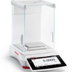 OHAUS Analysenwaage EXR224M, Wägebereich 220 g | Ablesbarkeit 0,1 mg