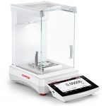 OHAUS Halbmikrowaage EXP225DM/AD, Wägebereich 120 g / 220 g | Ablesbarkeit 0,01 mg / 0,1 mg