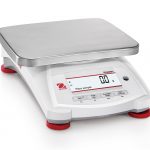 OHAUS Präzisionswaage PX12001, Wägebereich 12000 g | Ablesbarkeit 0,1 g