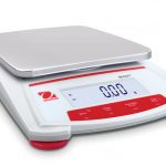 OHAUS Tragbare Waage SKX2202 EU, Wägebereich 2200 g | Ablesbarkeit 0,01 g